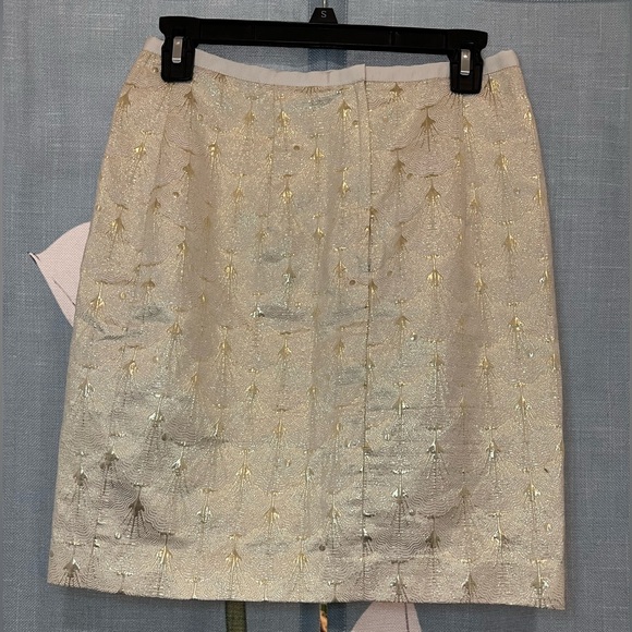 H&M Gold Design Skirt 💛✨ - Picture 3 of 5